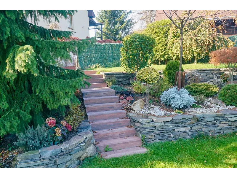Gartentreppe 90 x 34 / 15 Gartentreppe 90 x 34 / 15