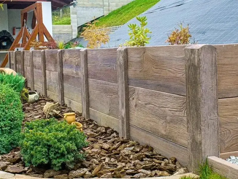 Säulenhochbeet nach Maß