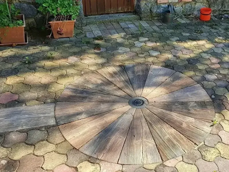 Gartenplatten-Set „Holzring I.“ in Holzoptik, Ø 170 cm