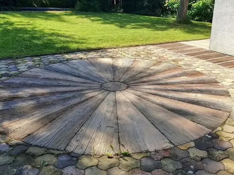 Gartenplatten-Set „Holzring II.“ in Holzoptik, Ø 335 cm